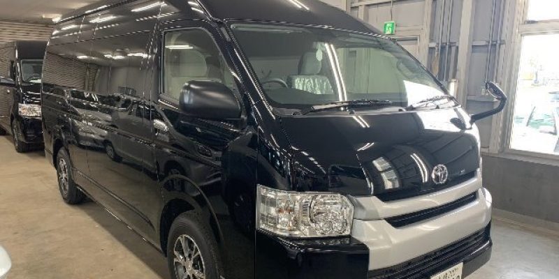 Nav's Auto World